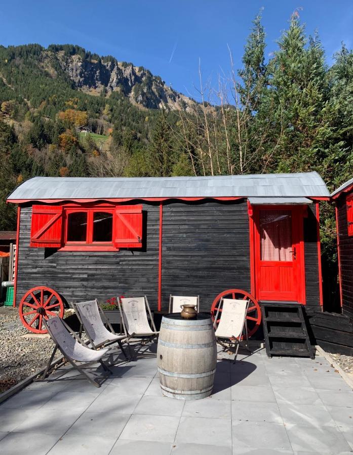 Guest House Du Grand Paradis - On Piste Champery Exterior photo